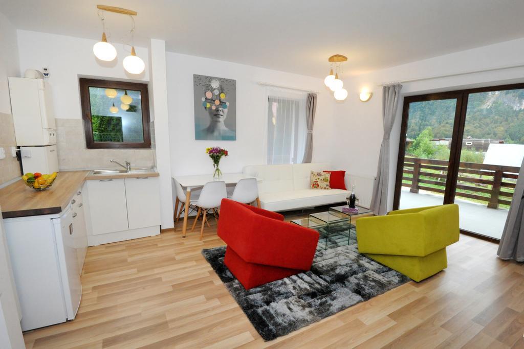 Yael Luxury Apartments 1 Buşteni Екстериор снимка